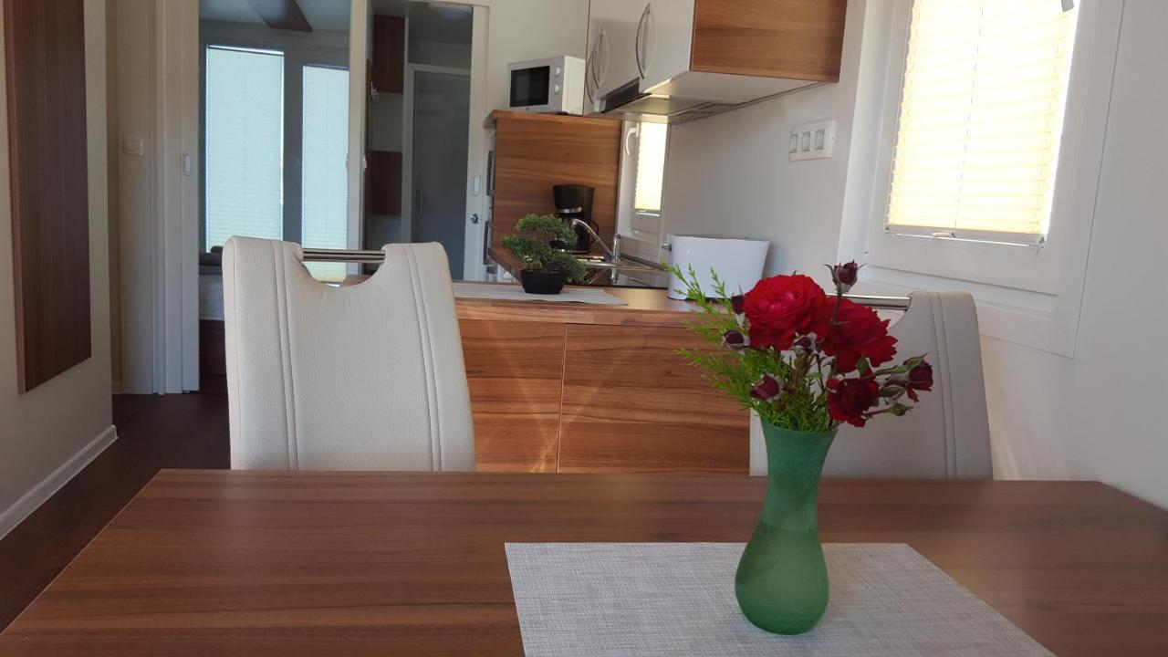 House Boat - Floating House Sofia Pula Exterior foto