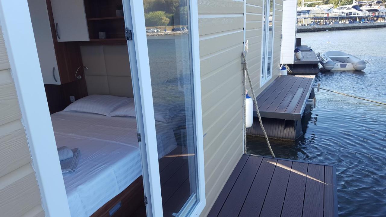 House Boat - Floating House Sofia Pula Exterior foto