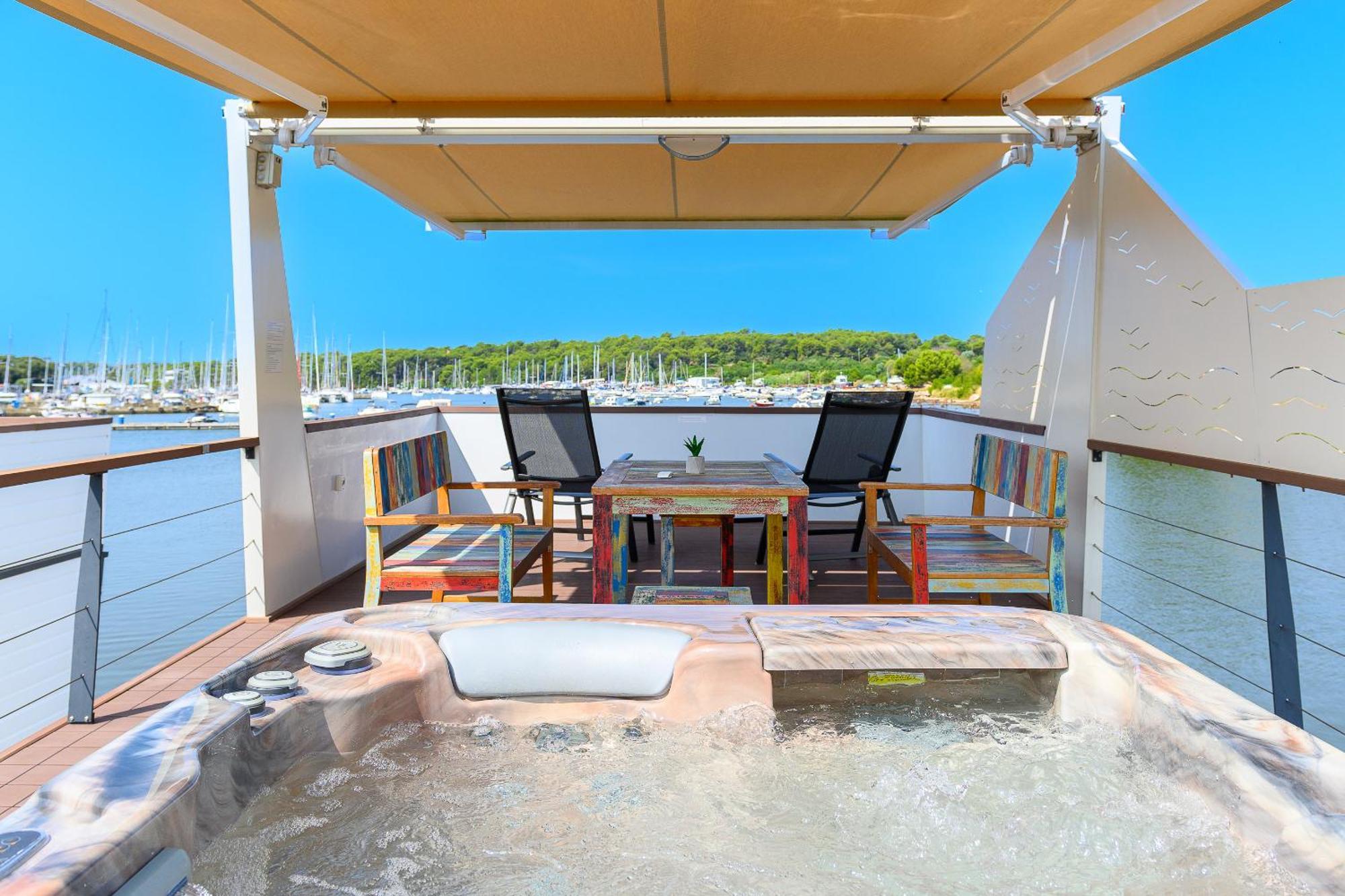 House Boat - Floating House Sofia Pula Exterior foto