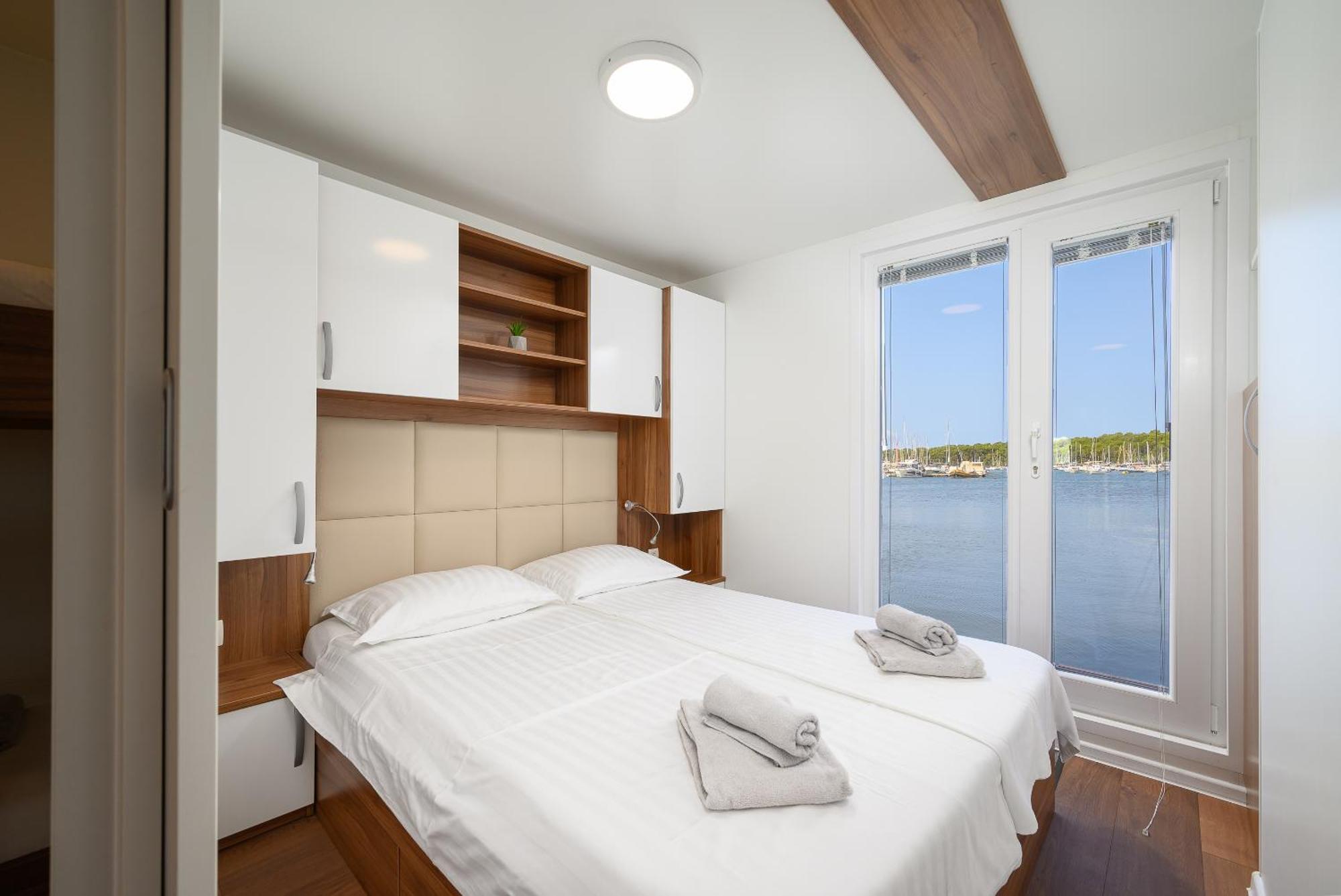 House Boat - Floating House Sofia Pula Exterior foto